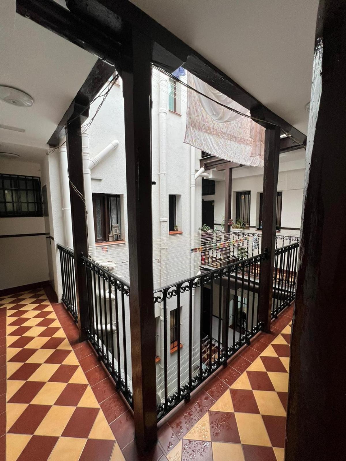 Comfortable Flat In Paseo Del Prado Atocha-Almd8 Madrid Kültér fotó